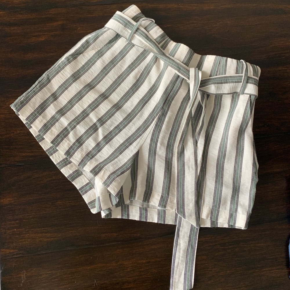 1 STATE high rise striped shorts with tie waist